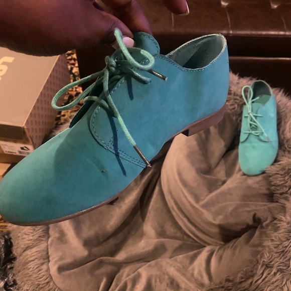 Forever Women lace up shoe mint size 81/2 - Picture 9 of 10